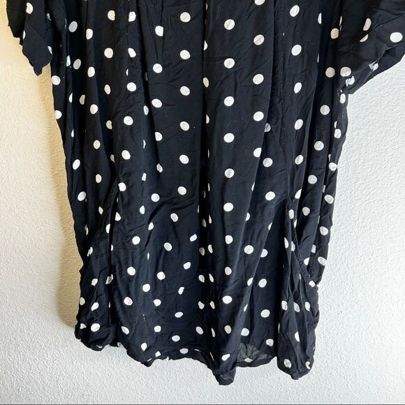 Holding Horses Polka Dot Top - Picture 3 of 7